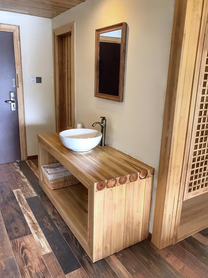 The Lake View Deyishe Resort In Thousand Island Lake Qianwu Esterno foto