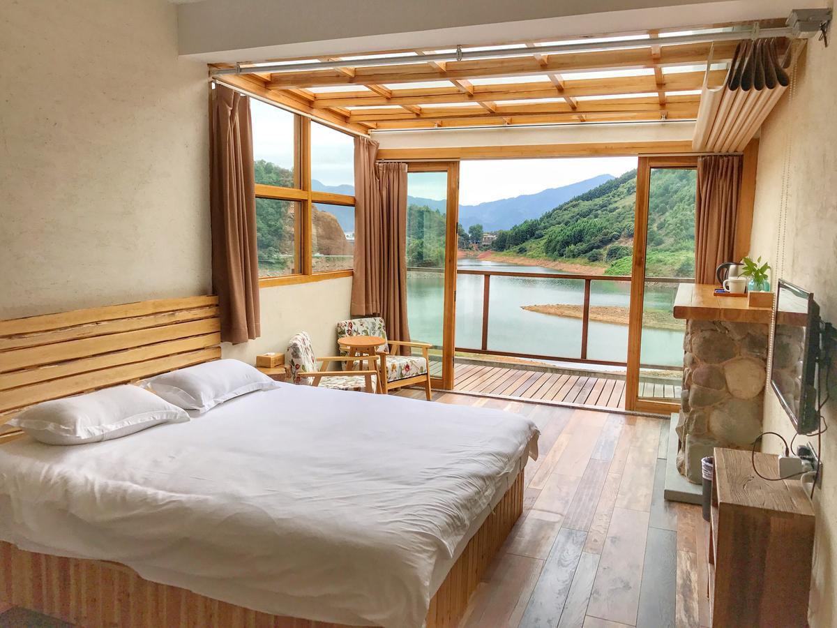 The Lake View Deyishe Resort In Thousand Island Lake Qianwu Esterno foto